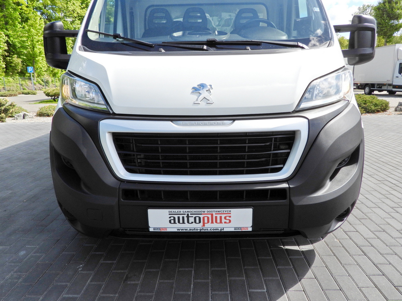Fourgon grand volume PEUGEOT BOXER BOX 8 PALLETS CRUISE CONTROL AIR CONDITIONING  130HP: photos 14