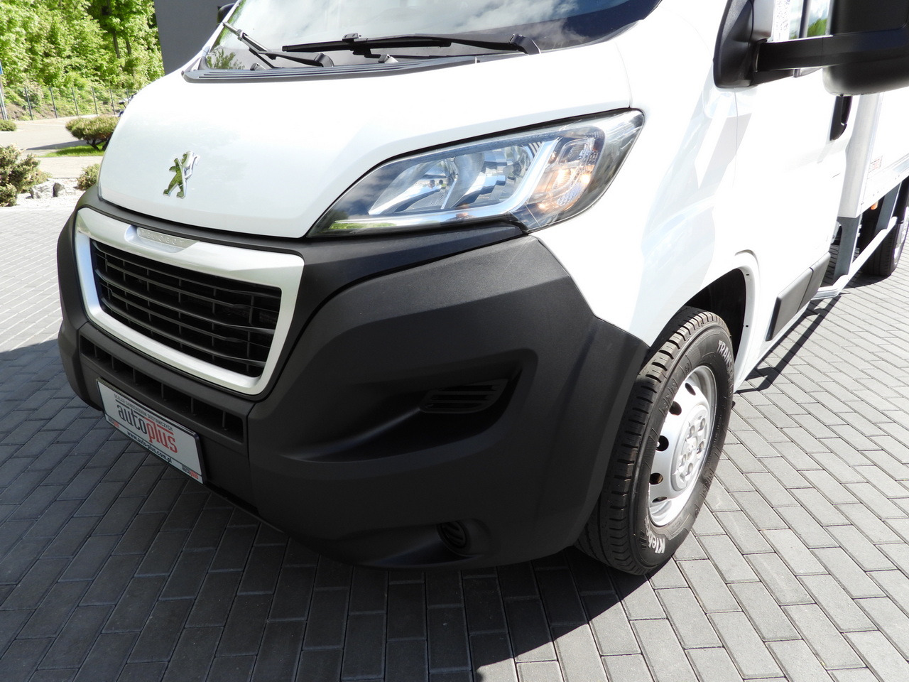 Fourgon grand volume PEUGEOT BOXER BOX 8 PALLETS CRUISE CONTROL AIR CONDITIONING  130HP: photos 18