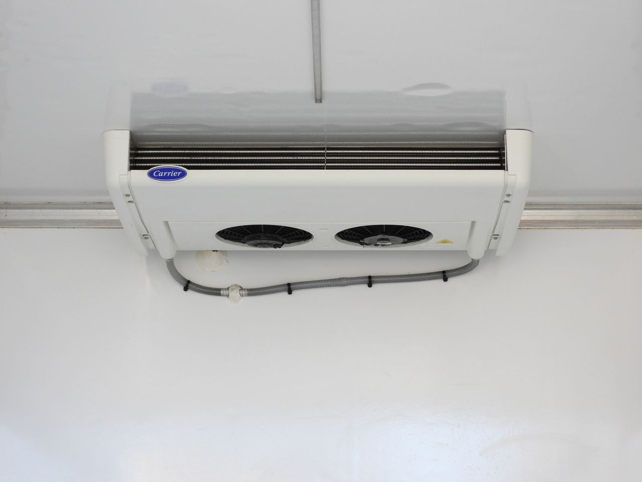 Utilitaire frigorifique PEUGEOT BOXER REGRIGERATOR BOX 0*C 8 PALLETS CRUISE CONTROL LED LIGHTS AIR CONDITIONING  165HP: photos 21