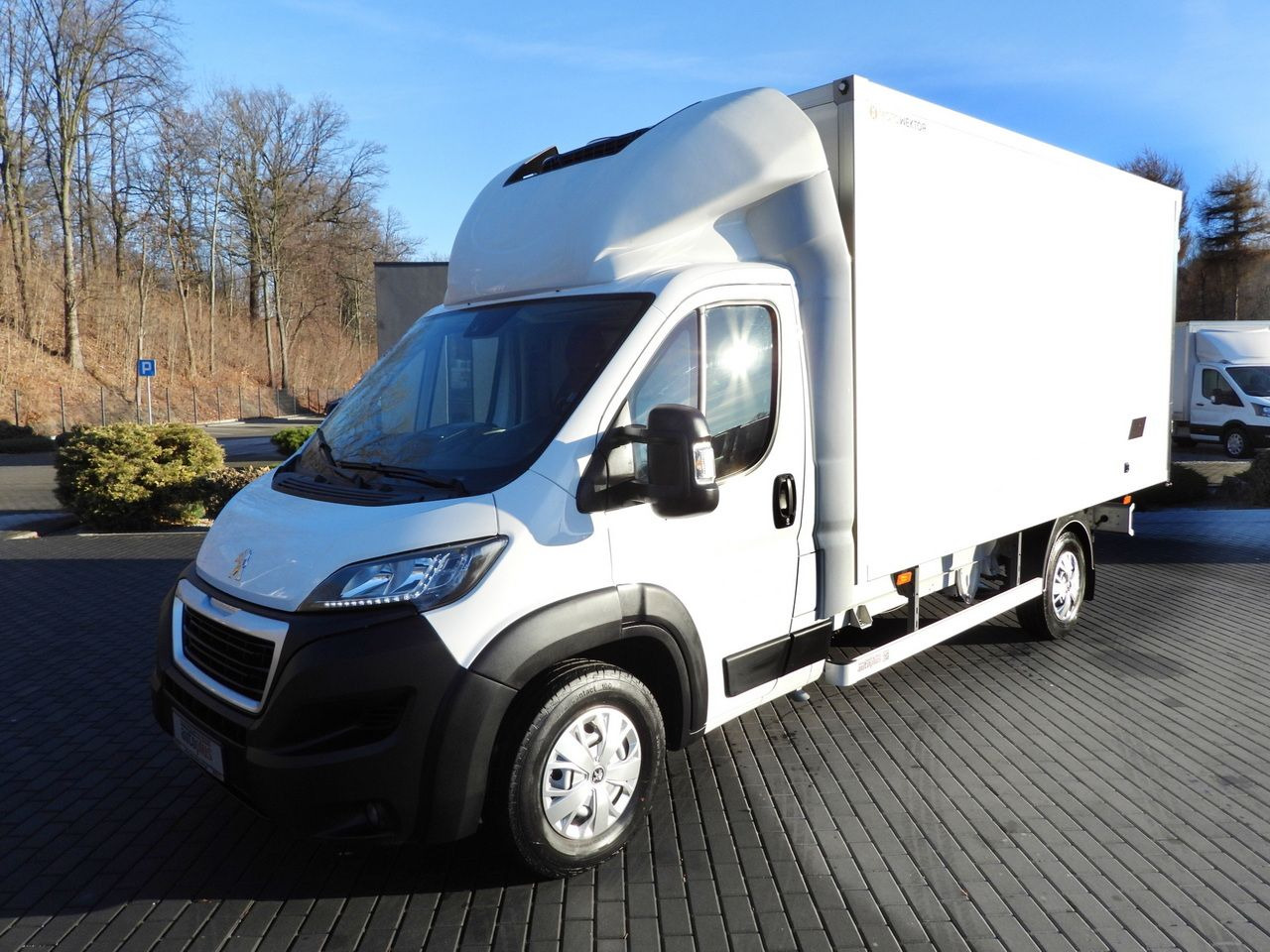 Utilitaire frigorifique PEUGEOT BOXER REGRIGERATOR BOX 0*C 8 PALLETS CRUISE CONTROL LED LIGHTS AIR CONDITIONING  165HP: photos 18