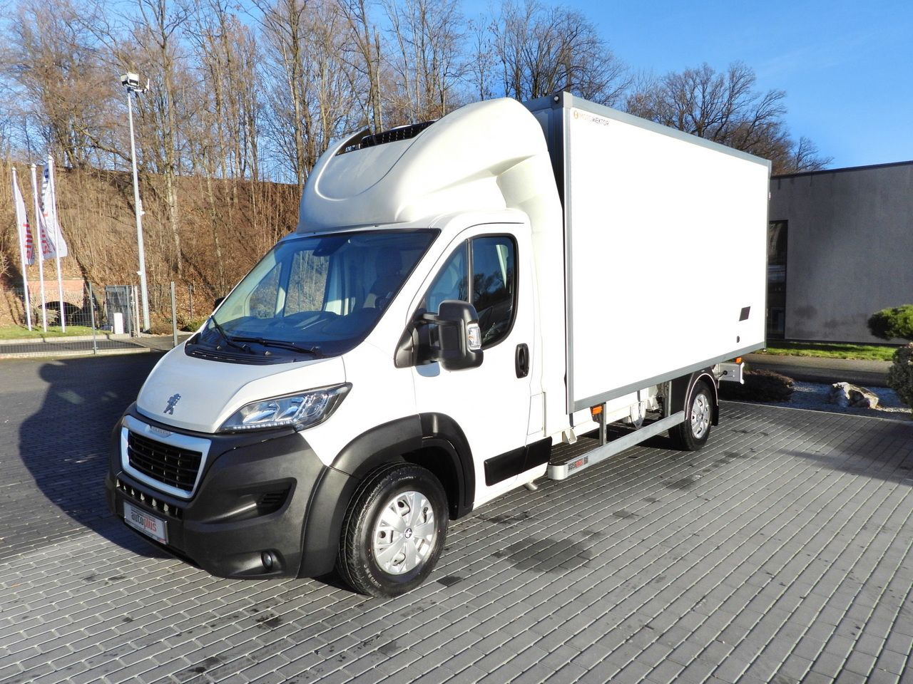 Utilitaire frigorifique PEUGEOT BOXER REGRIGERATOR BOX 0*C 8 PALLETS CRUISE CONTROL LED LIGHTS AIR CONDITIONING  165HP: photos 6