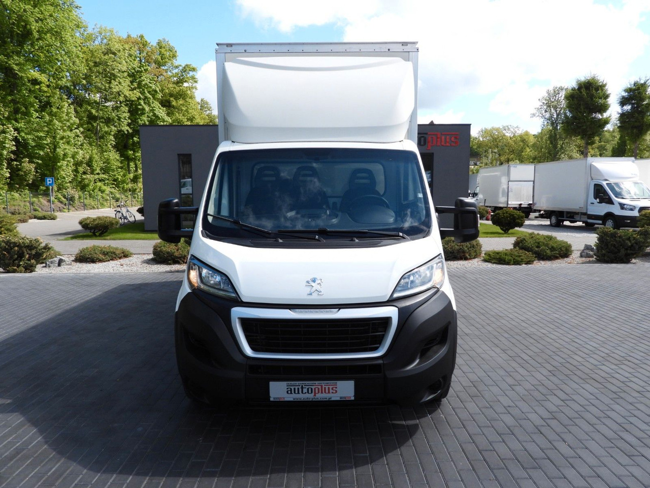 Peugeot BOXER KOFFER 8 PALETTEN TEMPOMAT KLIMAANLAGE Peugeot BOXER KOFFER 8 PALETTEN TEMPOMAT KLIMAANLAGE - Fourgon grand volume: photos 5 Peugeot BOXER KOFFER 8 PALETTEN TEMPOMAT KLIMAANLAGE Peugeot BOXER KOFFER 8 PALETTEN TEMPOMAT KLIMAANLAGE - Fourgon grand volume: photos 5