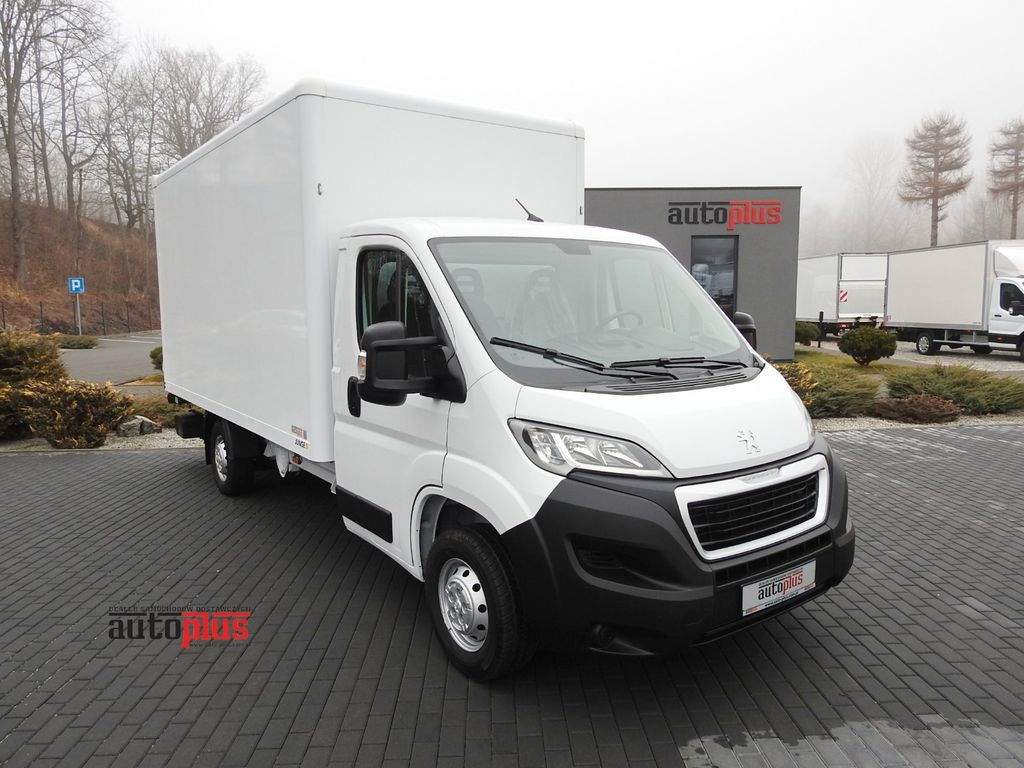 Peugeot BOXER KOFFER AUFZUG 8 PALETTEN TEMPOMAT A/C - Fourgon grand volume: photos 1 Peugeot BOXER KOFFER AUFZUG 8 PALETTEN TEMPOMAT A/C - Fourgon grand volume: photos 1