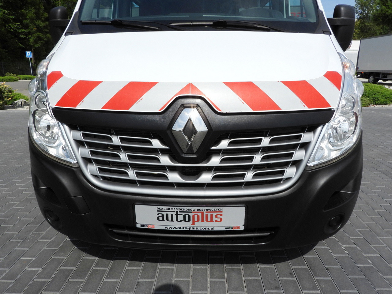 Fourgon utilitaire RENAULT MASTER BOX DELIVERY VAN 7 SEATS CRUISE CONTROL TWIN WHEELS AIR CONDITIONING 145HP: photos 15 Fourgon utilitaire RENAULT MASTER BOX DELIVERY VAN 7 SEATS CRUISE CONTROL TWIN WHEELS AIR CONDITIONING 145HP: photos 15