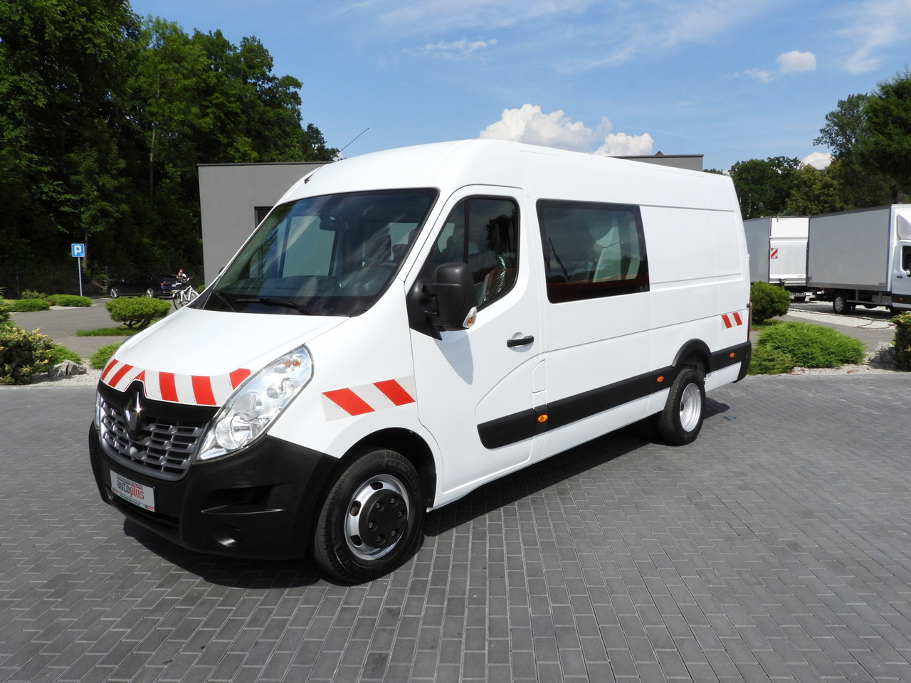 Fourgon utilitaire RENAULT MASTER BOX DELIVERY VAN 7 SEATS CRUISE CONTROL TWIN WHEELS AIR CONDITIONING 145HP: photos 18 Fourgon utilitaire RENAULT MASTER BOX DELIVERY VAN 7 SEATS CRUISE CONTROL TWIN WHEELS AIR CONDITIONING 145HP: photos 18