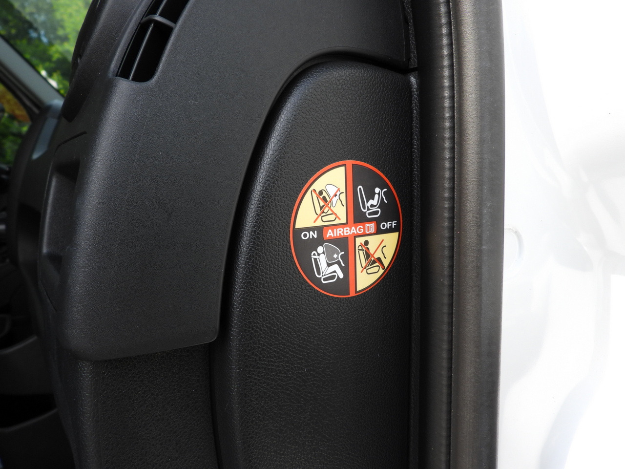 Fourgon utilitaire RENAULT MASTER BOX DELIVERY VAN 7 SEATS CRUISE CONTROL TWIN WHEELS AIR CONDITIONING 145HP: photos 36 Fourgon utilitaire RENAULT MASTER BOX DELIVERY VAN 7 SEATS CRUISE CONTROL TWIN WHEELS AIR CONDITIONING 145HP: photos 36