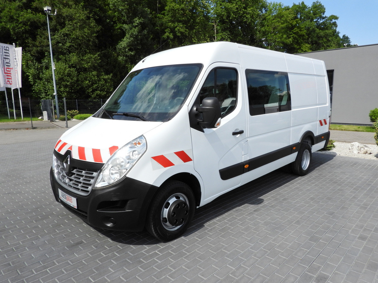 Fourgon utilitaire RENAULT MASTER BOX DELIVERY VAN 7 SEATS CRUISE CONTROL TWIN WHEELS AIR CONDITIONING 145HP: photos 6 Fourgon utilitaire RENAULT MASTER BOX DELIVERY VAN 7 SEATS CRUISE CONTROL TWIN WHEELS AIR CONDITIONING 145HP: photos 6