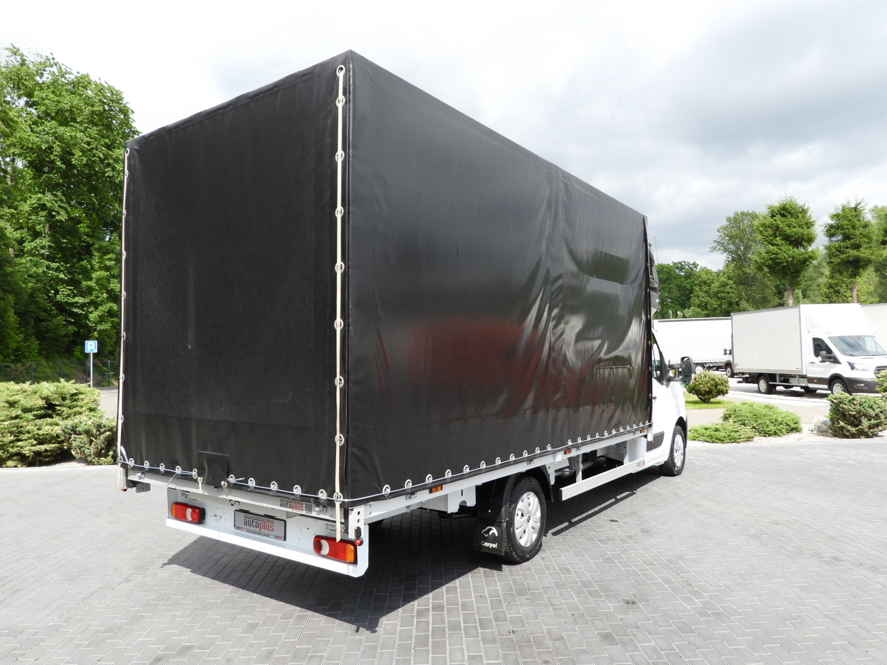 RENAULT MASTER TARPAULIN 10 PALLETS CRUISE CONTROL LED LIGHTS AIR CONDITIONING 165HP - Utilitaire plateau baché: photos 3 RENAULT MASTER TARPAULIN 10 PALLETS CRUISE CONTROL LED LIGHTS AIR CONDITIONING 165HP - Utilitaire plateau baché: photos 3
