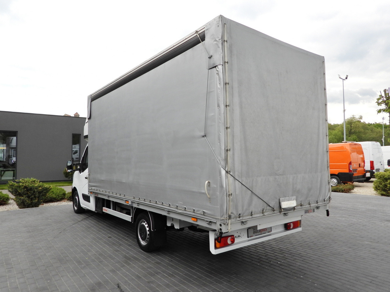Utilitaire plateau baché RENAULT MASTER TARPAULIN 10 PALLETS CRUISE CONTROL LED LIGHTS PNEUMATICS AIR CONDITIONING 165HP: photos 10 Utilitaire plateau baché RENAULT MASTER TARPAULIN 10 PALLETS CRUISE CONTROL LED LIGHTS PNEUMATICS AIR CONDITIONING 165HP: photos 10