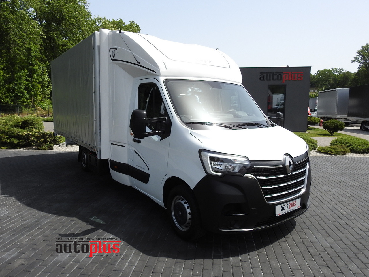 RENAULT MASTER TARPAULIN 10 PALLETS WEBASTO CRUISE CONTROL AIR CONDITIONING LED LIGHTS 165HP - Utilitaire plateau baché: photos 1 RENAULT MASTER TARPAULIN 10 PALLETS WEBASTO CRUISE CONTROL AIR CONDITIONING LED LIGHTS 165HP - Utilitaire plateau baché: photos 1