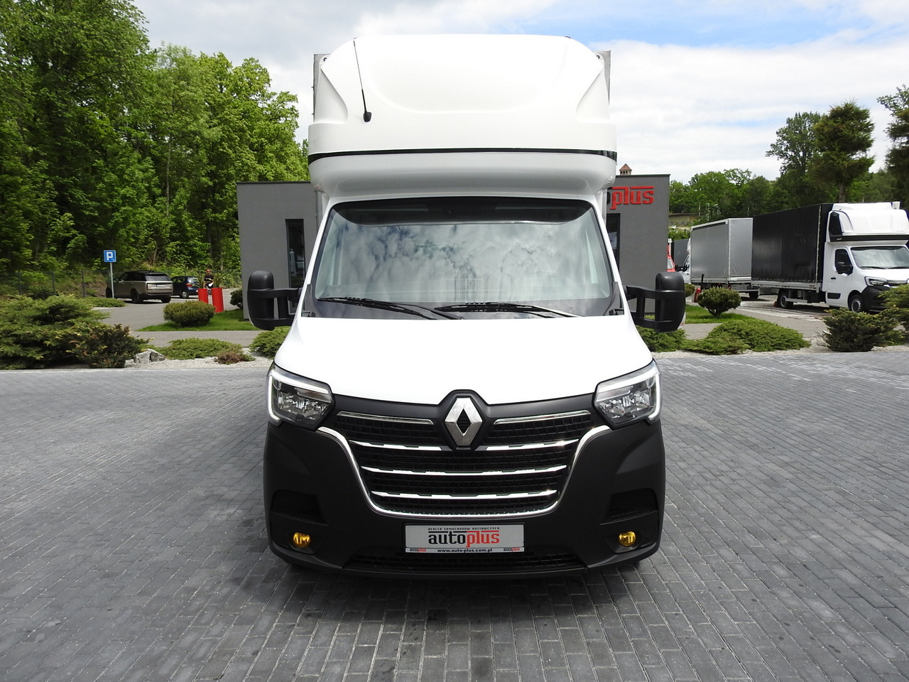 RENAULT MASTER TARPAULIN 10 PALLETS WEBASTO CRUISE CONTROL AIR CONDITIONING LED LIGHTS 165HP - Utilitaire plateau baché: photos 5 RENAULT MASTER TARPAULIN 10 PALLETS WEBASTO CRUISE CONTROL AIR CONDITIONING LED LIGHTS 165HP - Utilitaire plateau baché: photos 5