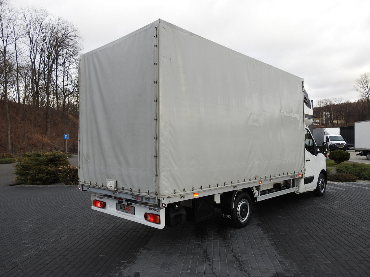 RENAULT MASTER TARPAULIN 10 PALLETS WEBASTO CRUISE CONTROL AIR CONDITIONING LED LIGHTS PNEUMATICS 165HP - Utilitaire plateau baché: photos 3 RENAULT MASTER TARPAULIN 10 PALLETS WEBASTO CRUISE CONTROL AIR CONDITIONING LED LIGHTS PNEUMATICS 165HP - Utilitaire plateau baché: photos 3