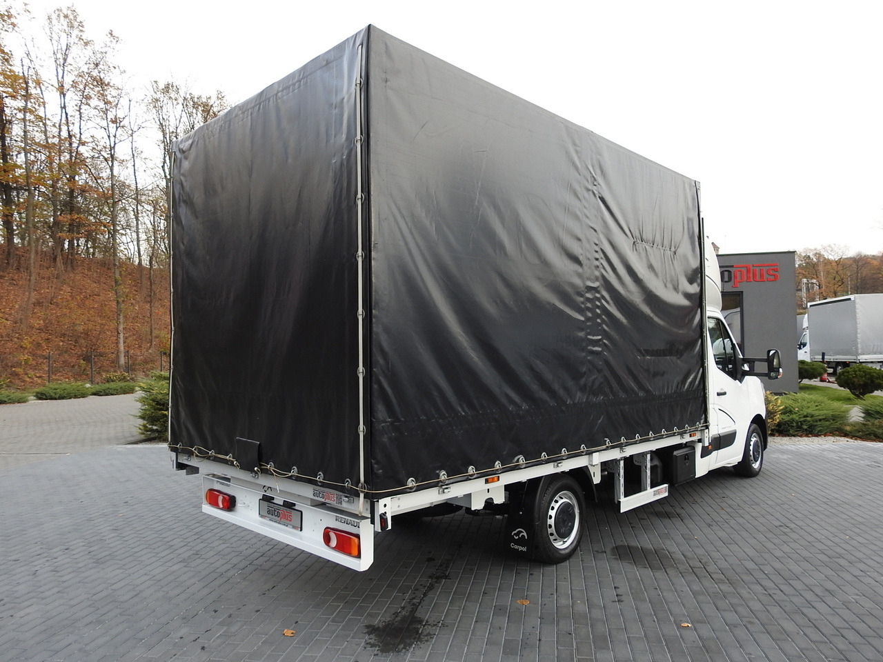 RENAULT MASTER TARPAULIN 10 PALLETS WEBASTO CRUISE CONTROL AIR CONDITIONING LED LIGHTS PNEUMATICS 165HP - Utilitaire plateau baché: photos 3 RENAULT MASTER TARPAULIN 10 PALLETS WEBASTO CRUISE CONTROL AIR CONDITIONING LED LIGHTS PNEUMATICS 165HP - Utilitaire plateau baché: photos 3