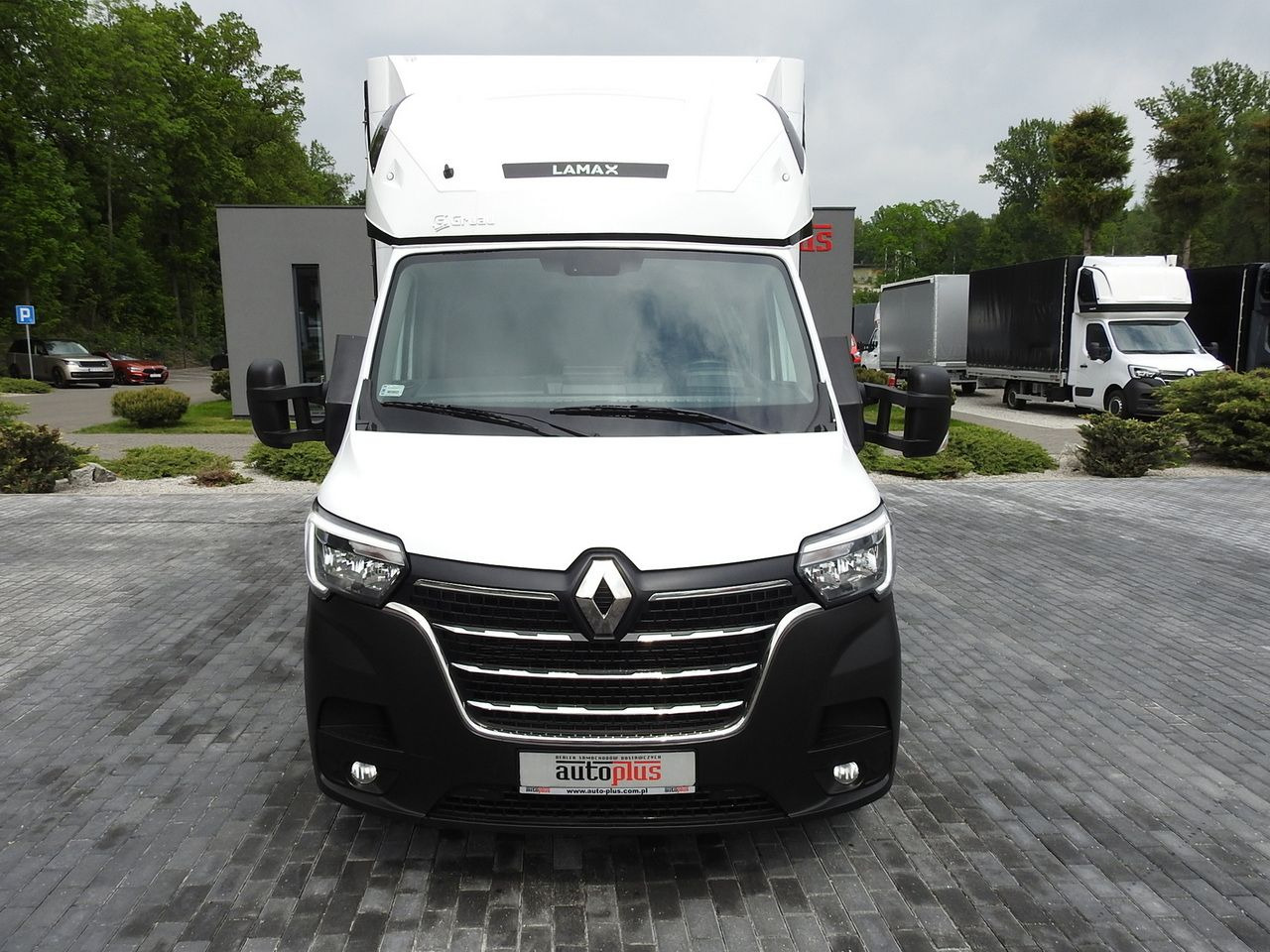 RENAULT MASTER TARPAULIN 10 PALLETS WEBASTO CRUISE CONTROL LED LIGHTS AIR CONDITIONING 165HP - Utilitaire plateau baché: photos 5 RENAULT MASTER TARPAULIN 10 PALLETS WEBASTO CRUISE CONTROL LED LIGHTS AIR CONDITIONING 165HP - Utilitaire plateau baché: photos 5