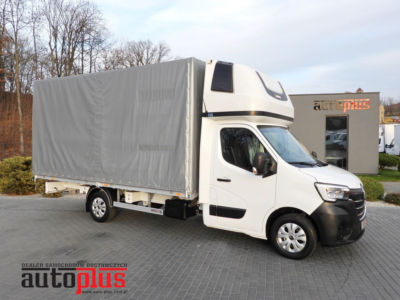 RENAULT MASTER TARPAULIN 10 PALLETS WEBASTO CRUISE CONTROL LED LIGHTS PNEUMATICS AIR CONDITIONING 165HP - Utilitaire plateau baché: photos 1 RENAULT MASTER TARPAULIN 10 PALLETS WEBASTO CRUISE CONTROL LED LIGHTS PNEUMATICS AIR CONDITIONING 165HP - Utilitaire plateau baché: photos 1