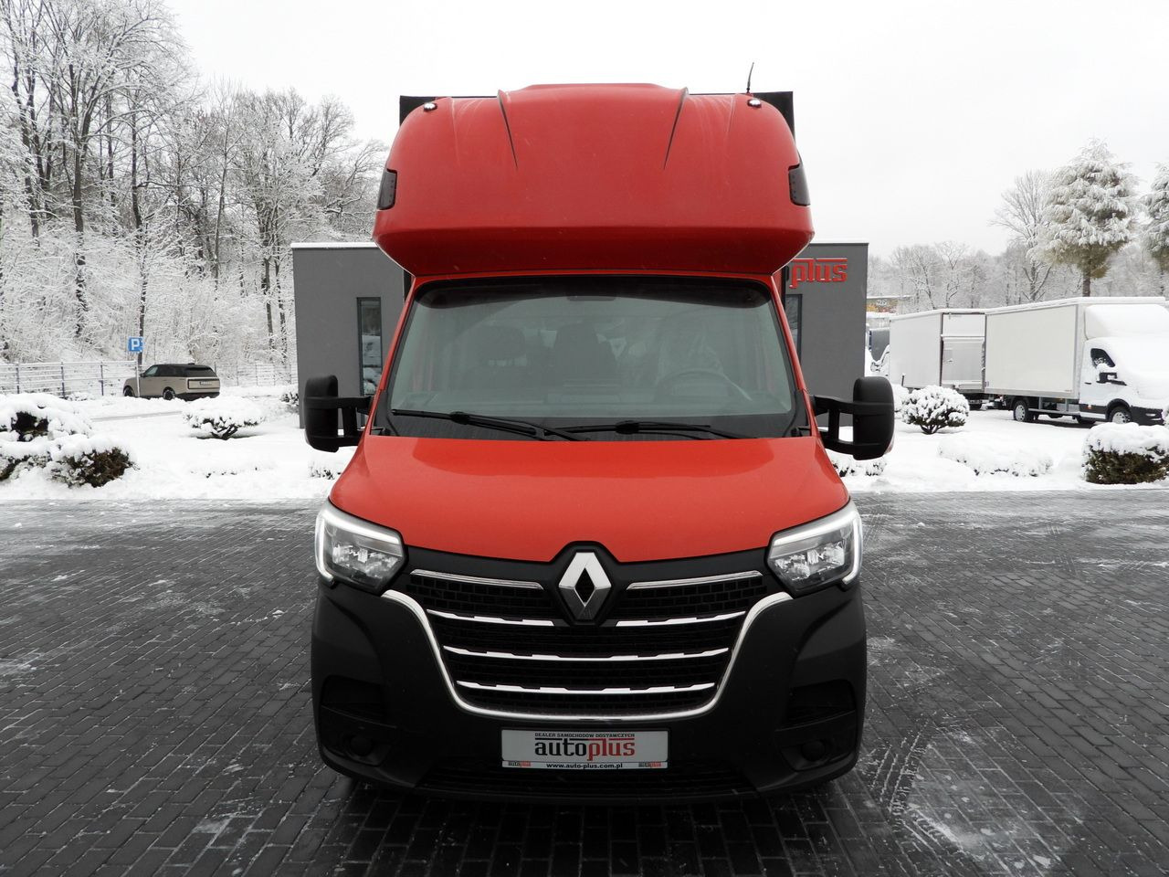 RENAULT MASTER TARPAULIN 10 PALLETS WEBASTO CRUISE CONTROL LED LIGHTS PNEUMATICS AIR CONDITIONING 165HP - Utilitaire plateau baché: photos 5 RENAULT MASTER TARPAULIN 10 PALLETS WEBASTO CRUISE CONTROL LED LIGHTS PNEUMATICS AIR CONDITIONING 165HP - Utilitaire plateau baché: photos 5