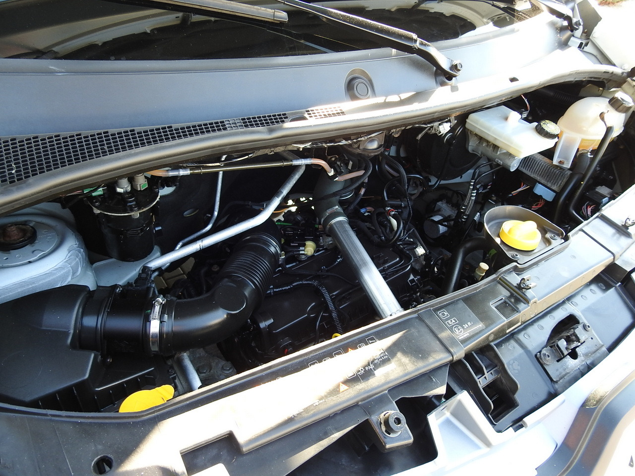 Utilitaire plateau baché RENAULT MASTER TARPAULIN 8 PALLETS WEBASTO CRUISE CONTROL AIR CONDITIONING PNEUMATICS 170HP: photos 27 Utilitaire plateau baché RENAULT MASTER TARPAULIN 8 PALLETS WEBASTO CRUISE CONTROL AIR CONDITIONING PNEUMATICS 170HP: photos 27