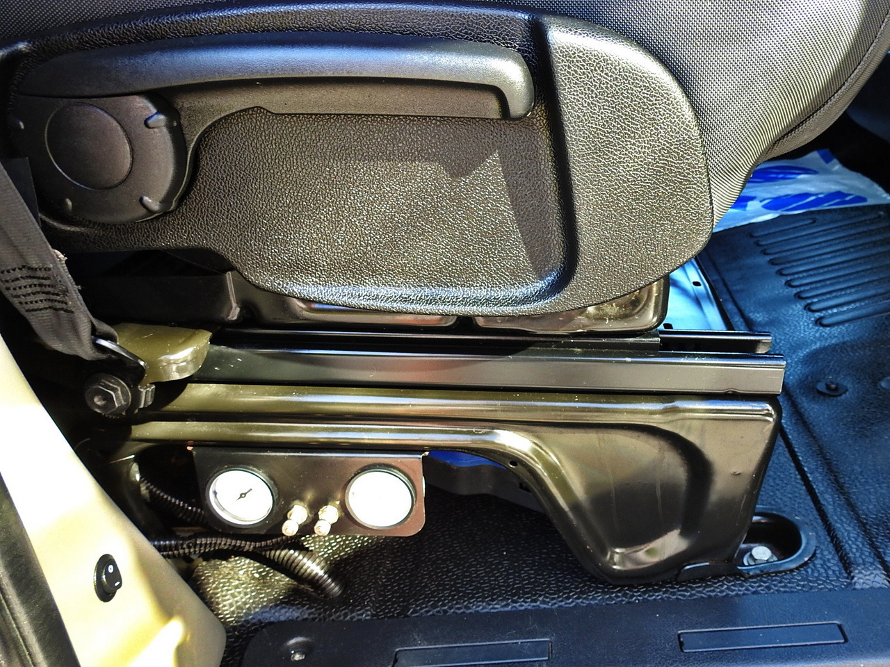 Utilitaire plateau baché RENAULT MASTER TARPAULIN 8 PALLETS WEBASTO CRUISE CONTROL AIR CONDITIONING PNEUMATICS 170HP: photos 41 Utilitaire plateau baché RENAULT MASTER TARPAULIN 8 PALLETS WEBASTO CRUISE CONTROL AIR CONDITIONING PNEUMATICS 170HP: photos 41