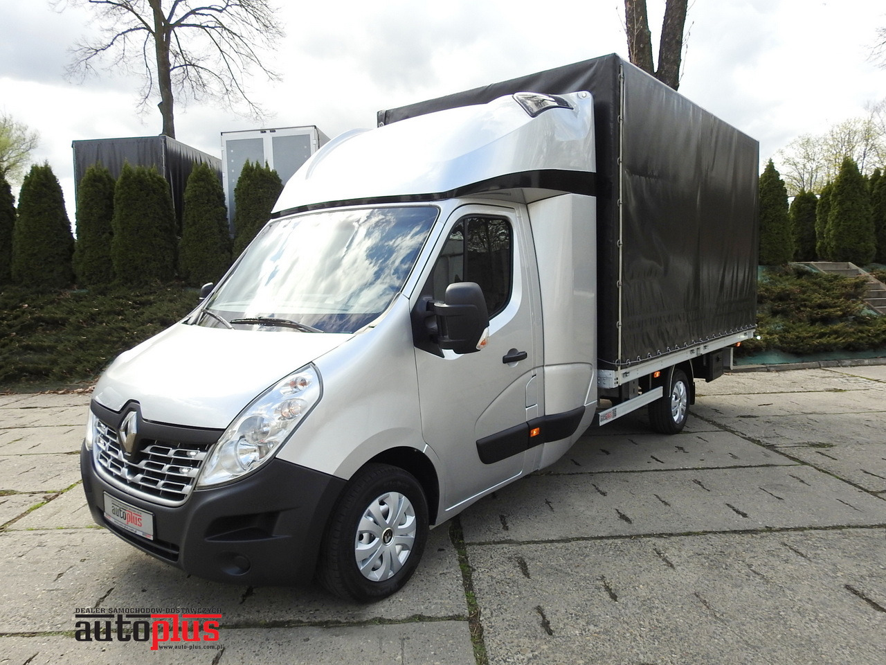RENAULT MASTER TARPAULIN 8 PALLETS WEBASTO CRUISE CONTROL NAVIGATION AIR CONDITIONING PNEUMATICS 170HP - Utilitaire plateau baché: photos 1 RENAULT MASTER TARPAULIN 8 PALLETS WEBASTO CRUISE CONTROL NAVIGATION AIR CONDITIONING PNEUMATICS 170HP - Utilitaire plateau baché: photos 1
