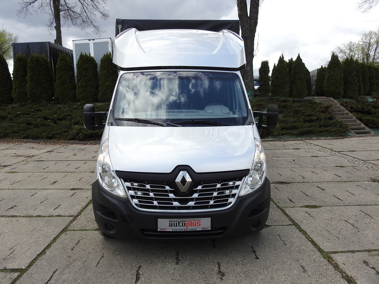 RENAULT MASTER TARPAULIN 8 PALLETS WEBASTO CRUISE CONTROL NAVIGATION AIR CONDITIONING PNEUMATICS 170HP - Utilitaire plateau baché: photos 5 RENAULT MASTER TARPAULIN 8 PALLETS WEBASTO CRUISE CONTROL NAVIGATION AIR CONDITIONING PNEUMATICS 170HP - Utilitaire plateau baché: photos 5