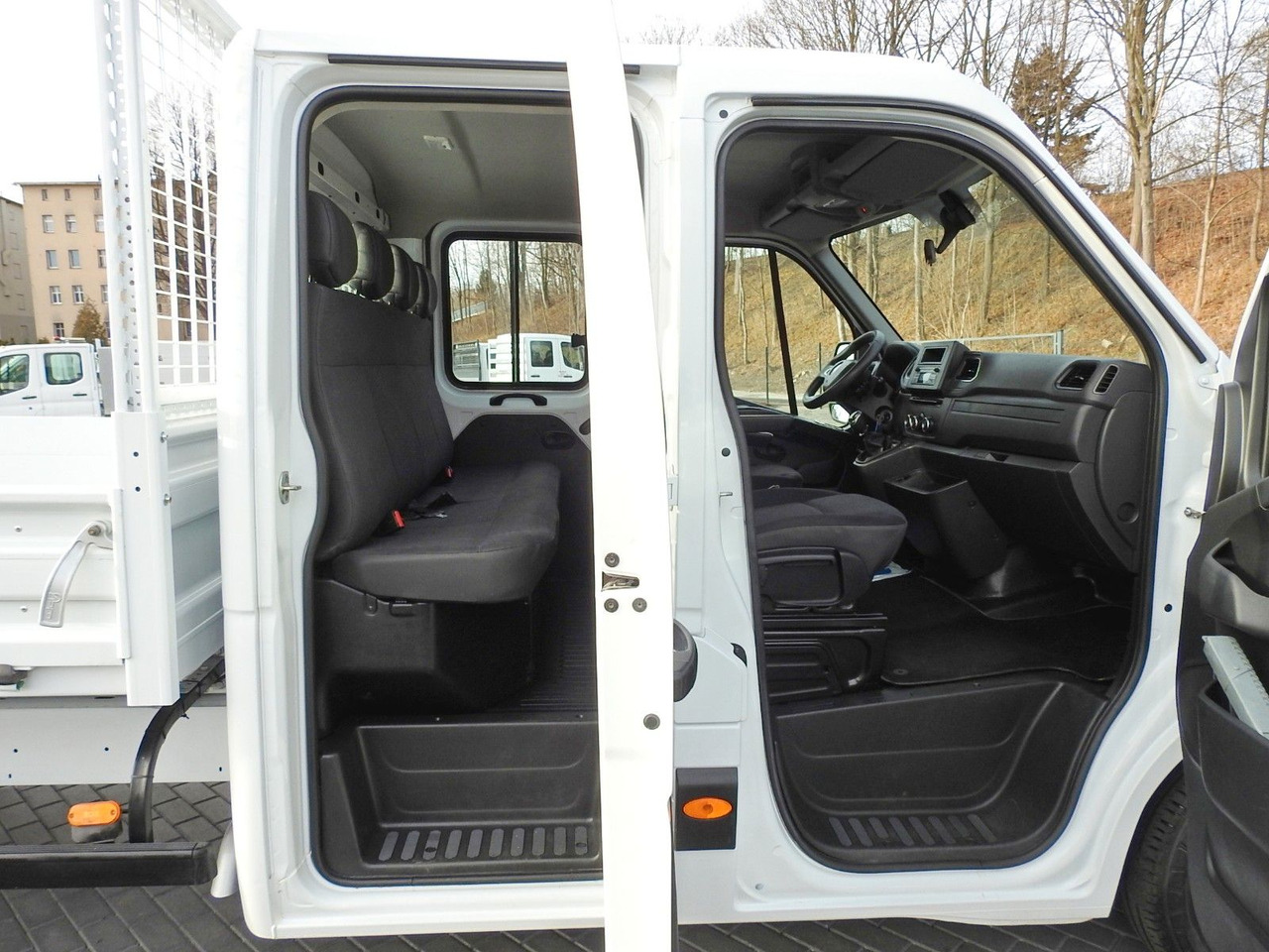 Utilitaire benne, Utilitaire double cabine Renault MASTER KIPPER DOPPELKABINE DOKA 6 SITZE TEMPOMAT: photos 29