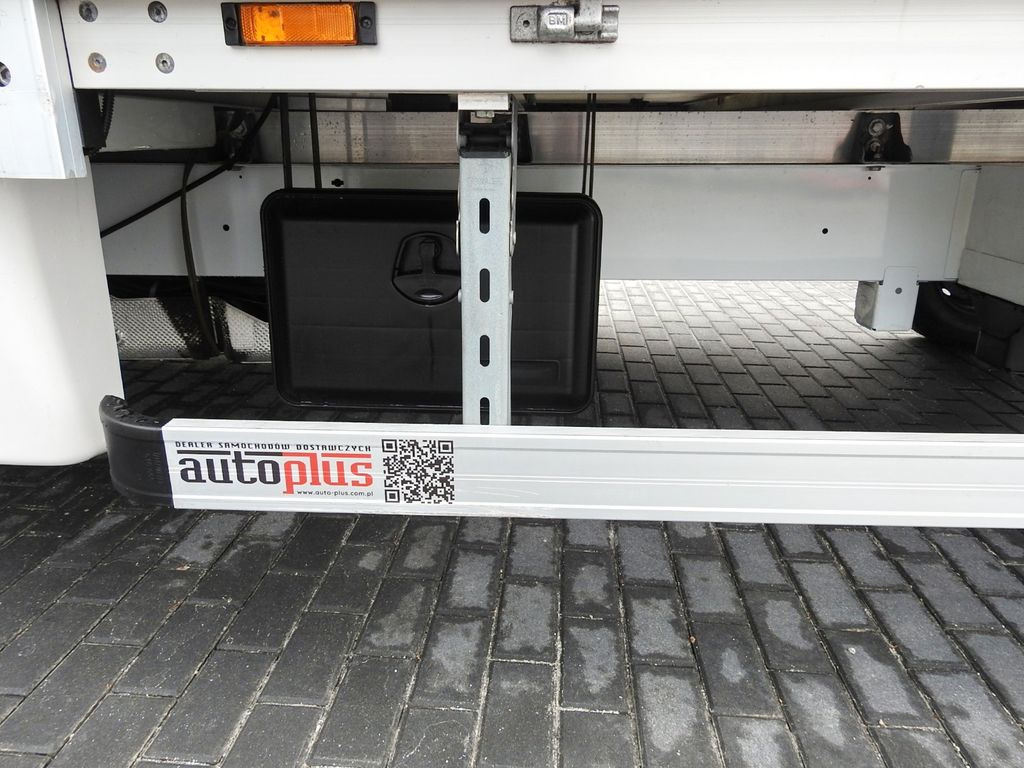 Utilitaire plateau baché, Utilitaire double cabine Renault MASTER PRITSCHE PLANE 10 PALETTEN WEBASTO  A/C: photos 16