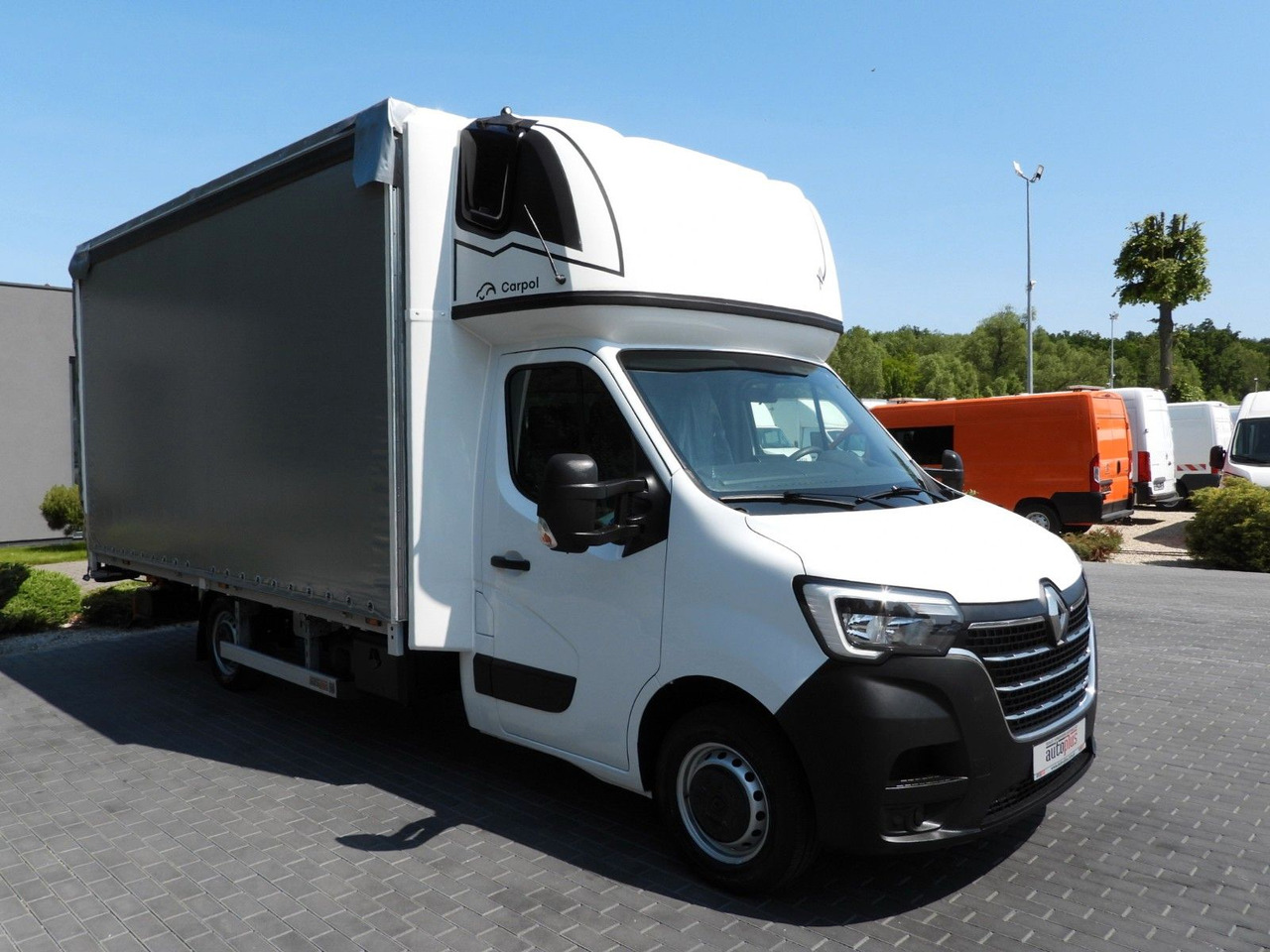 Renault MASTER PRITSCHE PLANE AUFZUG 10 PALETTEN WEBAST - Utilitaire plateau baché: photos 4 Renault MASTER PRITSCHE PLANE AUFZUG 10 PALETTEN WEBAST - Utilitaire plateau baché: photos 4