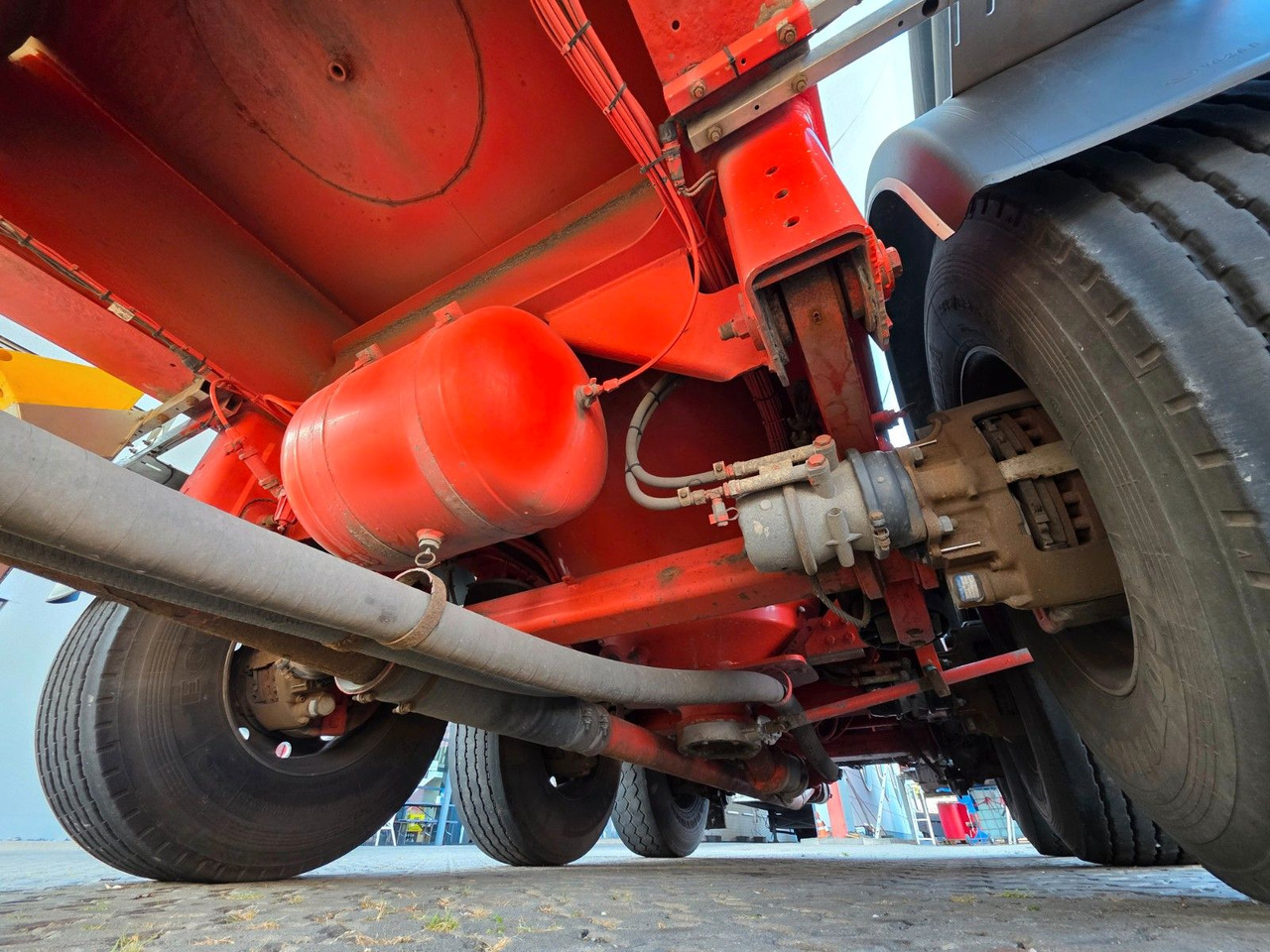 Citerne pulvérulente Feldbinder EUT 40.3/7645/A/2 / 1 Kammer: photos 21