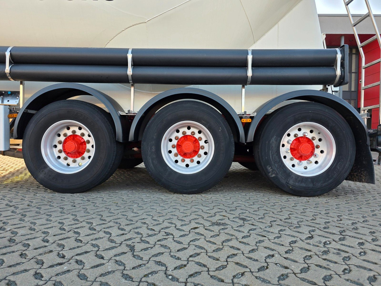 Citerne pulvérulente Feldbinder EUT 40.3/7645/A/2 / 1 Kammer: photos 23