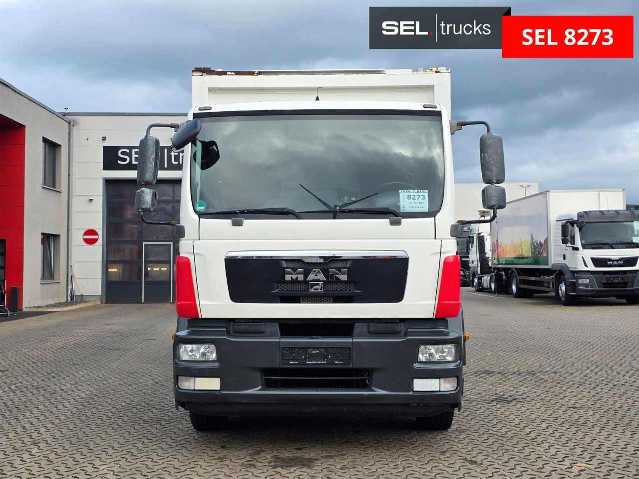 MAN TGM 22.290 6x2-4 LL / Ldbw / Rückfahrk. / Lenkac - Camion pour le transport de boissons: photos 2 MAN TGM 22.290 6x2-4 LL / Ldbw / Rückfahrk. / Lenkac - Camion pour le transport de boissons: photos 2