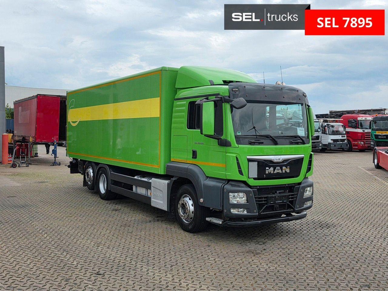 MAN TGS 26.400 6X2-4 LL / Ldbw / ADR AT / Lenkachse - Camion fourgon: photos 3 MAN TGS 26.400 6X2-4 LL / Ldbw / ADR AT / Lenkachse - Camion fourgon: photos 3