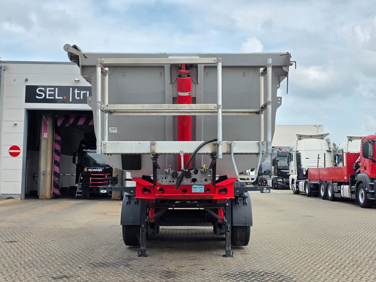 Meiller KISA3 / Alu-Felgen / Liftachse - Semi-remorque benne: photos 3 Meiller KISA3 / Alu-Felgen / Liftachse - Semi-remorque benne: photos 3