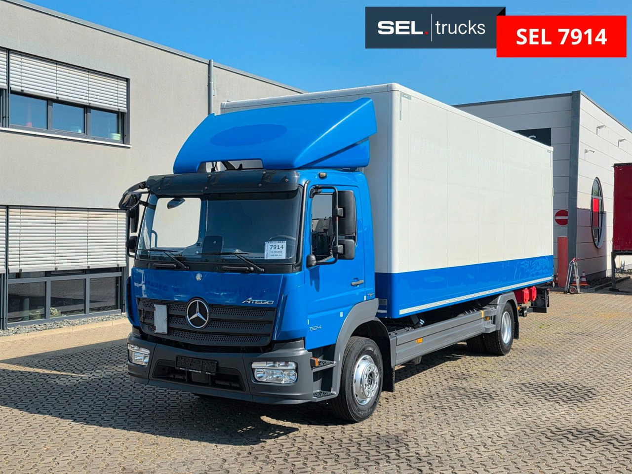 Mercedes-Benz Atego 1324 / Ladebordwand - Camion fourgon: photos 1 Mercedes-Benz Atego 1324 / Ladebordwand - Camion fourgon: photos 1