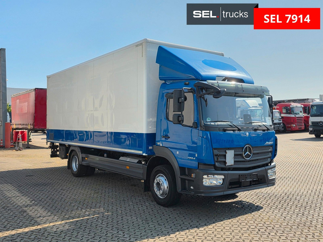 Mercedes-Benz Atego 1324 / Ladebordwand - Camion fourgon: photos 3 Mercedes-Benz Atego 1324 / Ladebordwand - Camion fourgon: photos 3