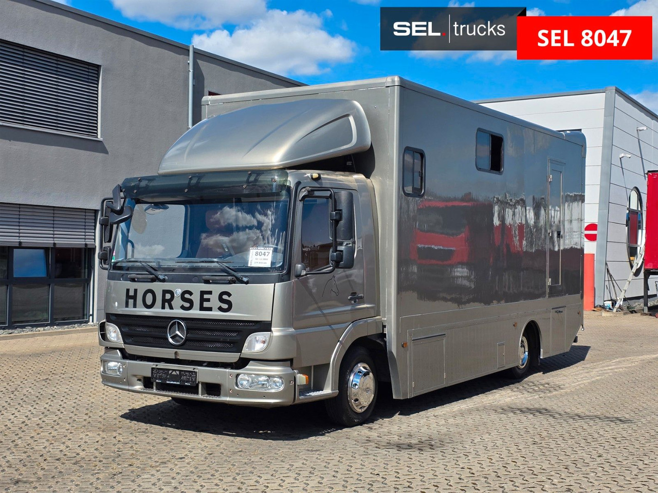 Mercedes-Benz Atego 818L - Camion bétaillère: photos 1 Mercedes-Benz Atego 818L - Camion bétaillère: photos 1