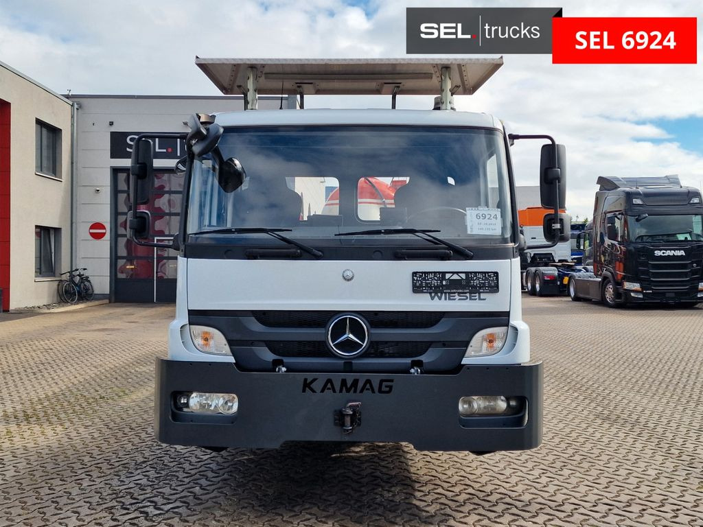 Mercedes-Benz KAMAG WBH 25 / Wiesel Umsetzer Sattelplatte - Camion porte-conteneur/ Caisse mobile: photos 2 Mercedes-Benz KAMAG WBH 25 / Wiesel Umsetzer Sattelplatte - Camion porte-conteneur/ Caisse mobile: photos 2