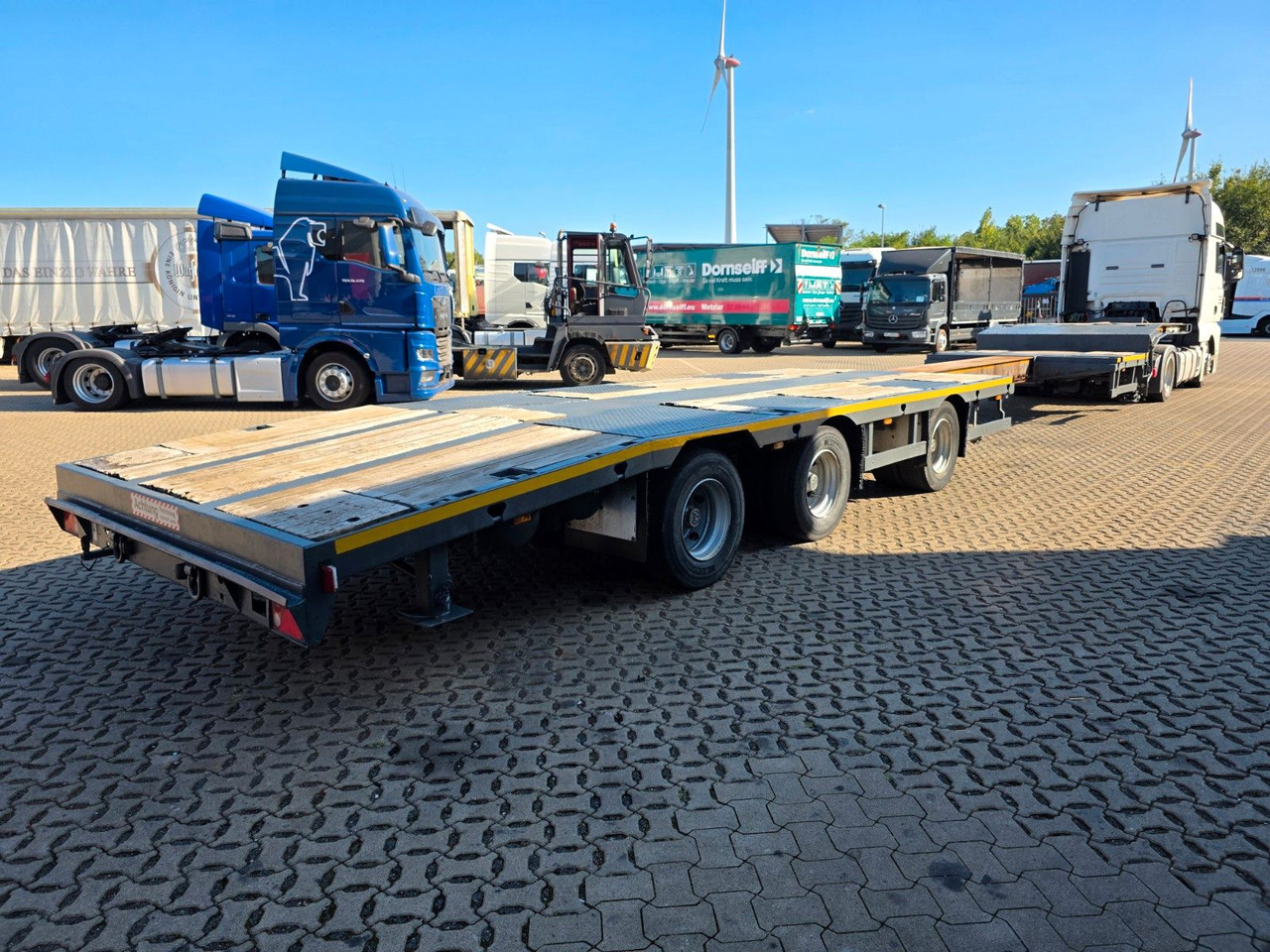 Meusburger MTS-3 / Teleskop / 13.085 - 17.385 mm /Lenkachse - Semi-remorque plateau: photos 1 Meusburger MTS-3 / Teleskop / 13.085 - 17.385 mm /Lenkachse - Semi-remorque plateau: photos 1