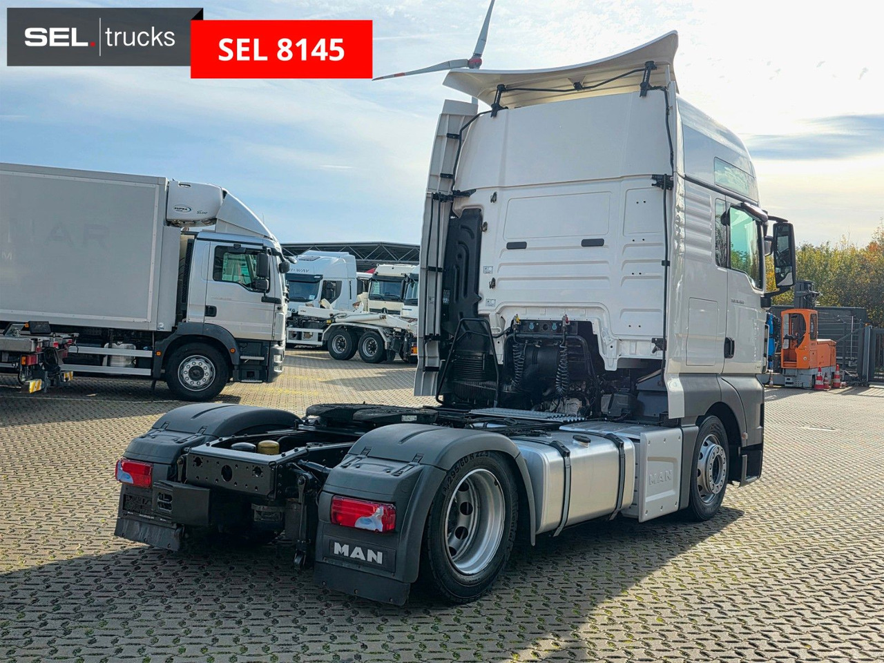 MAN TGX 18.460 LLS-U / Retarder / 2 Tanks - Tracteur routier: photos 5 MAN TGX 18.460 LLS-U / Retarder / 2 Tanks - Tracteur routier: photos 5