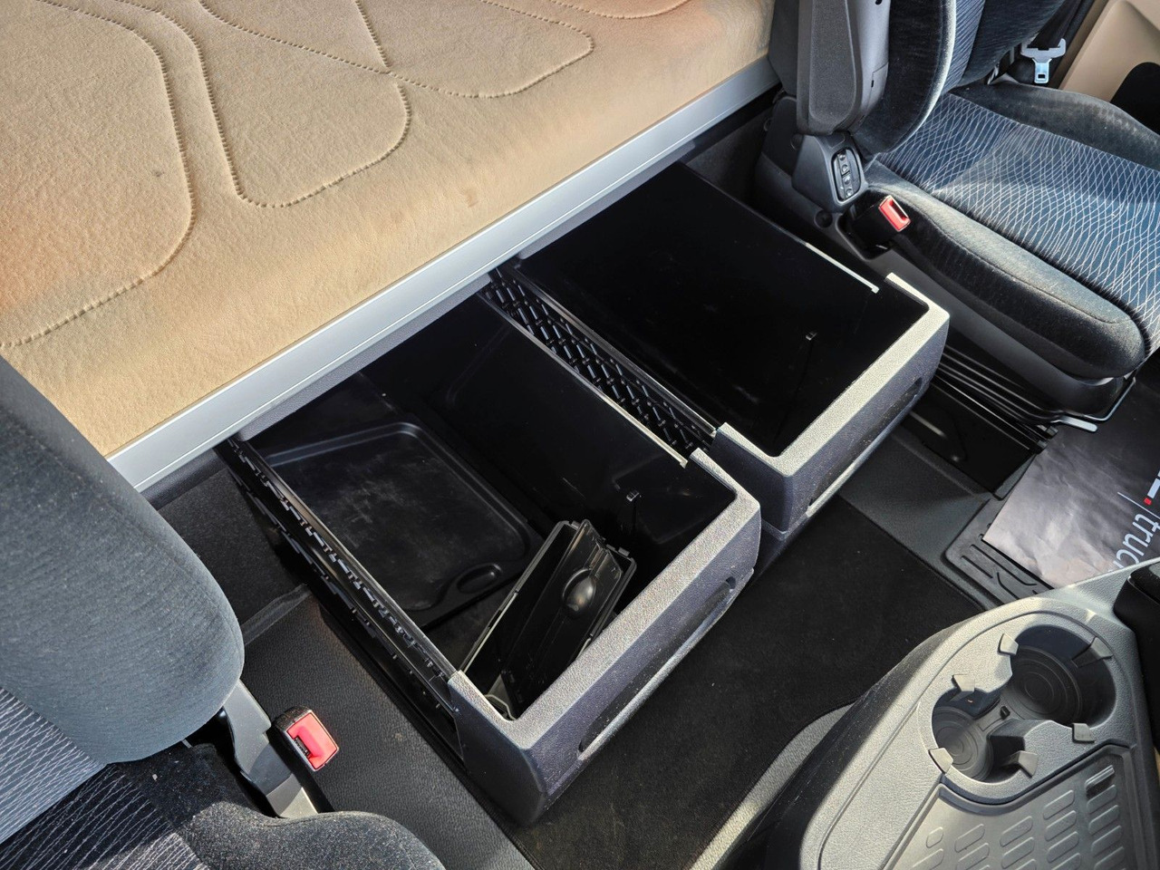 Tracteur routier Mercedes-Benz Actros 1843: photos 33 Tracteur routier Mercedes-Benz Actros 1843: photos 33