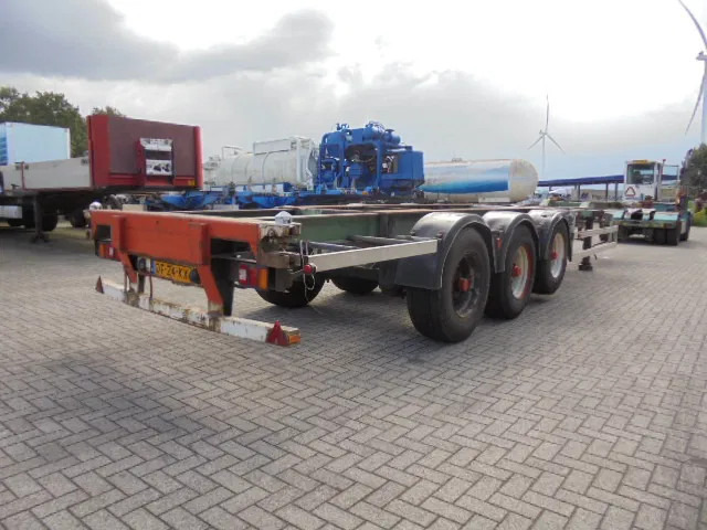 BFT CS 36/126/22 GA - Semi-remorque porte-conteneur/ Caisse mobile: photos 4 BFT CS 36/126/22 GA - Semi-remorque porte-conteneur/ Caisse mobile: photos 4