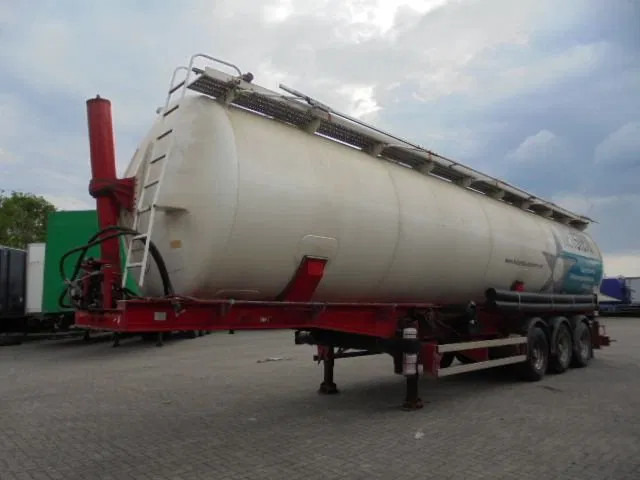 Benalu GRUPO GARVIVES SAL 60000L - Semi-remorque citerne: photos 1 Benalu GRUPO GARVIVES SAL 60000L - Semi-remorque citerne: photos 1