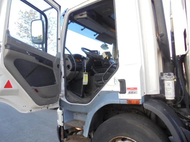 Benne à ordures ménagères DAF CF 250: photos 11