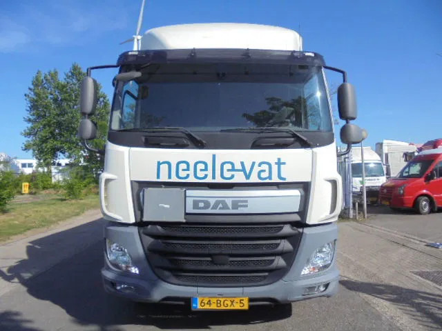 DAF CF 250 FA LOW KM NL TRUCK - Camion fourgon: photos 2 DAF CF 250 FA LOW KM NL TRUCK - Camion fourgon: photos 2