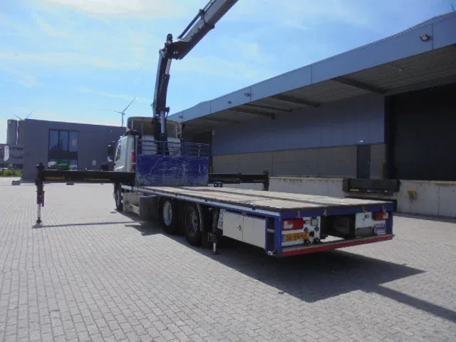DAF CF 85 360 6X2 HIAB 477/5 NL TRUCK - Camion plateau, Camion grue: photos 4 DAF CF 85 360 6X2 HIAB 477/5 NL TRUCK - Camion plateau, Camion grue: photos 4