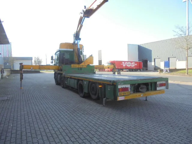 DAF CF 85 410 8X2 HIAB 422/5 HI PRO NL TRUCK - Camion grue: photos 5 DAF CF 85 410 8X2 HIAB 422/5 HI PRO NL TRUCK - Camion grue: photos 5