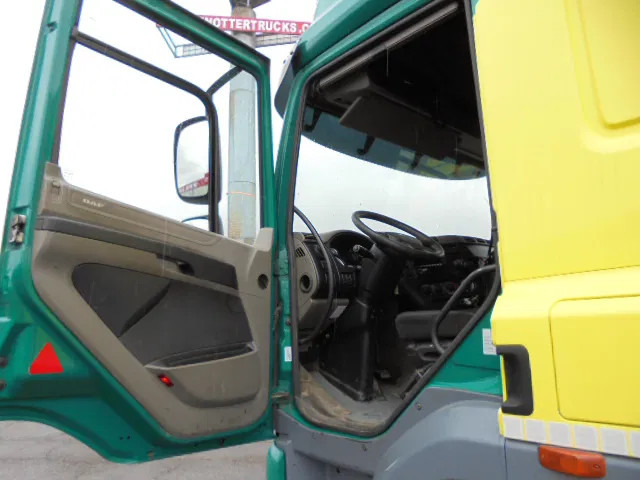 DAF FAD 85-460 8X4 - Camion plateau, Camion grue: photos 5 DAF FAD 85-460 8X4 - Camion plateau, Camion grue: photos 5