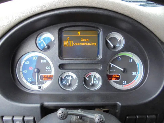 Camion grue DAF FAD 85-460 8X4 NL TRUCK: photos 7