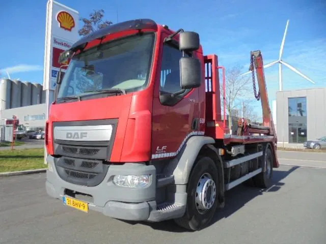 DAF LF LF 320 - Camion multibenne: photos 1 DAF LF LF 320 - Camion multibenne: photos 1