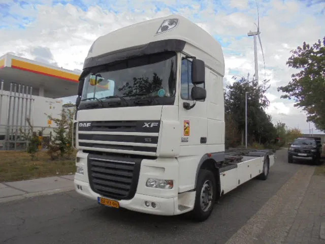 DAF XF 105 410 NL truck - Camion porte-conteneur/ Caisse mobile: photos 1 DAF XF 105 410 NL truck - Camion porte-conteneur/ Caisse mobile: photos 1