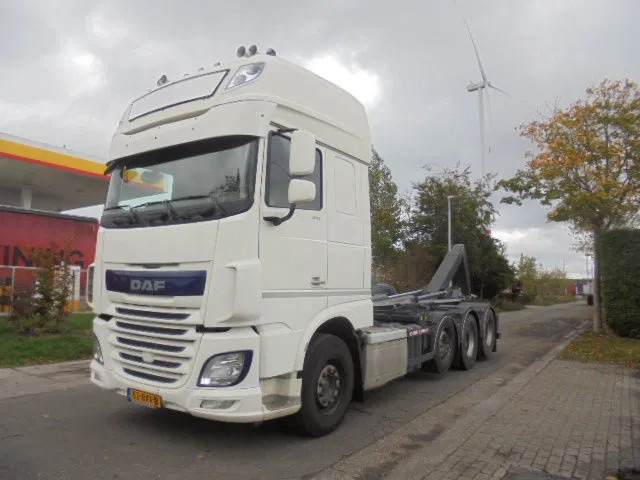DAF XF 106 510 8X2 TRIPLE NL TRUCK - Camion ampliroll: photos 1 DAF XF 106 510 8X2 TRIPLE NL TRUCK - Camion ampliroll: photos 1